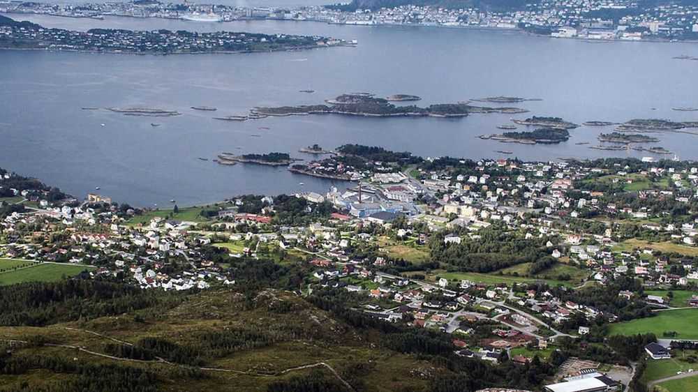 Sula kommune utenfor Ålesund sliter med vannlekaksjer