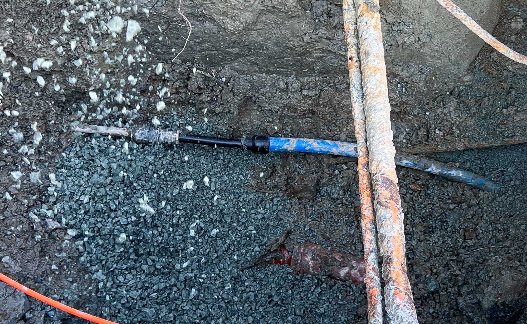 Stikkledninger legges som rør-i-rør. Bilder som dette registreres inn som en del av dataflyten. (Foto: Trondheim kommune) 