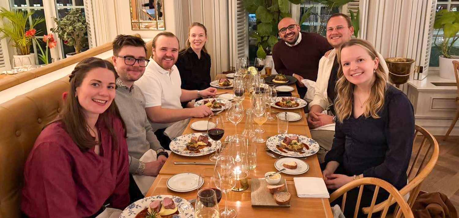 Arbeidsutvalget 2025. F.v. Elisa Winger-Eggen, Joakim Ødegaard Rognsøy, Jørgen Alfredsen, Grete Gjeset, Muhammad Fadel Kuj, Kristoffer Kvaal og Charlotte Marie Trovaag